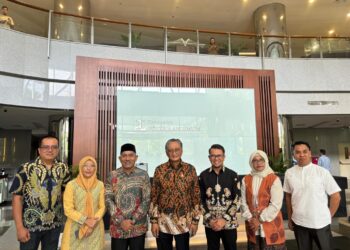 Bupati Lima Puluh Kota Juluk Pembangunan Infrastruktur Daerah ke Menteri PU