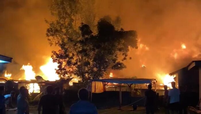 Kebakaran Asrama SPN Polda Sumbar, 10 Petak Bangunan Ludes Terbakar