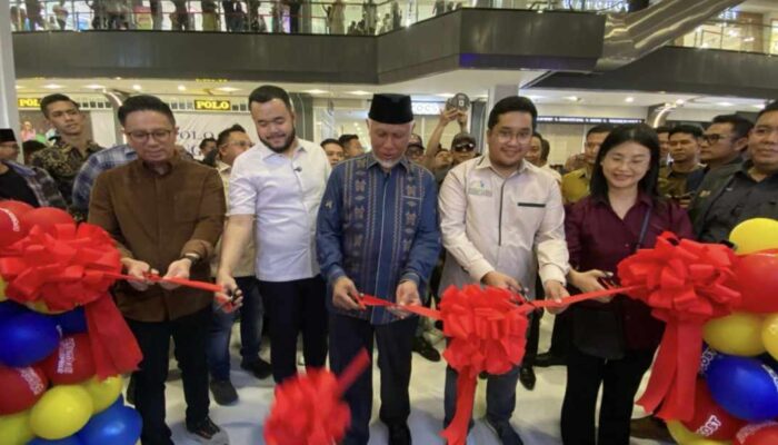 Berikan Diskon Hingga 50 Persen, D’COST Resmi Buka Cabang ke-68 di Basko City Mall