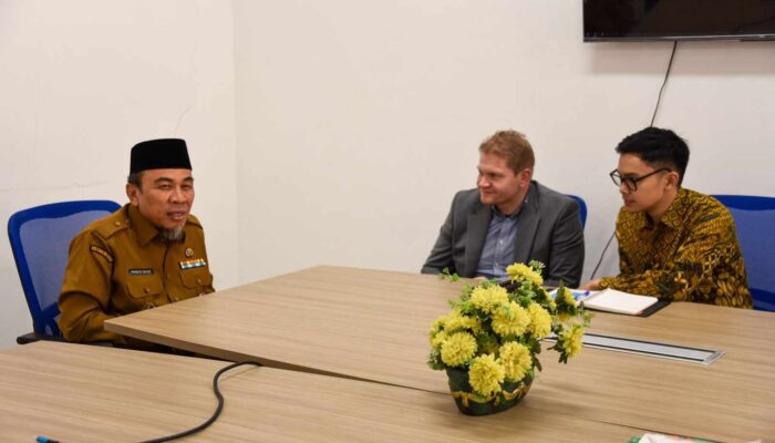 Pemko Jajaki Kerja Sama Pendidikan dengan Irlandia