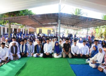 Wabup Rahmat Hidayat hadiri kegiatan Dakwah Wisata BKMT Kabupaten Padang Pariaman di Surau Pincuran Bari, Korong Bari, Nagari Sicincin, Kecamatan 2×11 Enam Lingkung, Minggu (18/5). IST