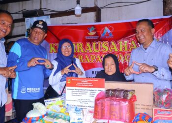 Ratusan Warga Rentan Dapat Bantuan Kementerian Sosial