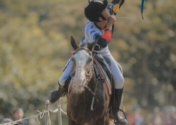 Atlet Panahan BerKuda