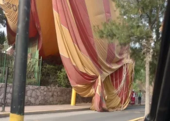 Balon Udara Jatuh di Situs Arkeologi Populer Meksiko, 12 Turis Terluka