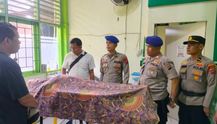 Kapal Wisata Terbalik di Bungus Teluk Kabung, Satu Orang Meninggal Dunia