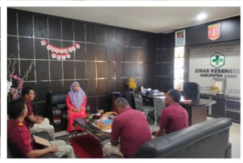 Kepala Lembaga Pemasyarakatan (Lapas) Kelas IIB Lubuk Basung, Budi Suharto saat melakukan kunjungan kerja ke Dinas Kesehatan (Dinkes) Kabupaten Agam, Kamis (19/6). IST