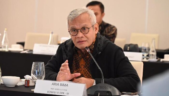 DPR Tekankan Wacana Perpanjangan Jabatan DPRD Harus Dibahas Komprehensif