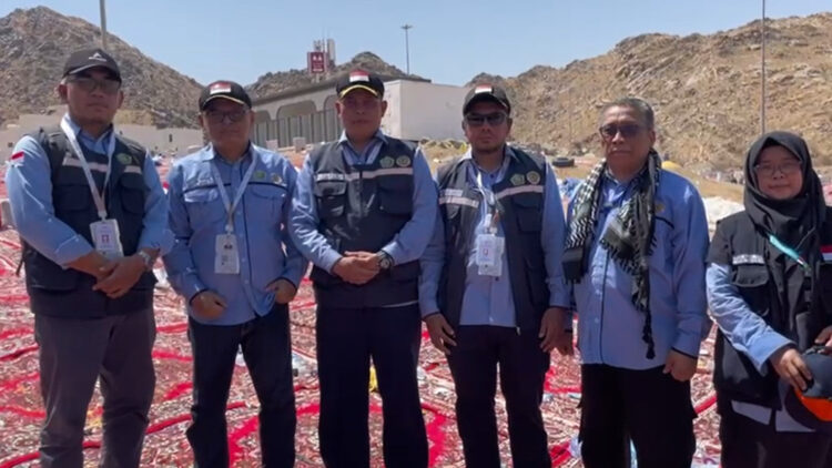 PPIH saat menyampaikan keterangan usai selesaikan tugas di Muzdalifah. IST