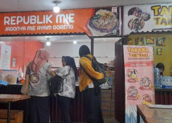 Republik Mie, Harga Murah, Rasa Bisa Diadu