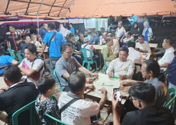 Hendrivon-Sudirman Melaju ke Semifinal Domino Porwaprov Bank Nagari Open 2025