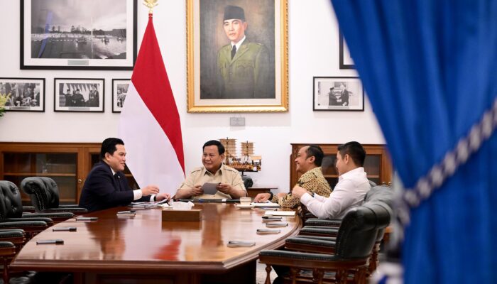 Presiden Prabowo Bahas Kesiapan Diskon Transportasi Nasional Bersama Menteri BUMN