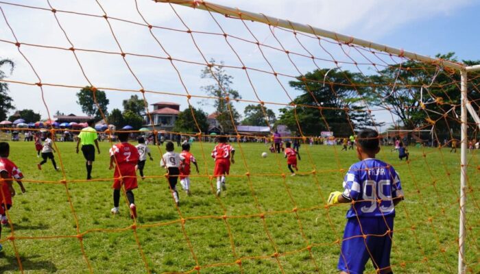 48 Tim Sepak Bola, Sumbar, Riau, dan Jambi Ikuti Festival Usia Dini Putra Serambi Cup II