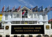 KPU Sumbar Serahkan 57 SK CPNS Formasi 2024