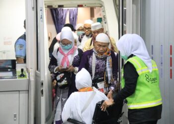 Mendarat di BIM, Satu Jemaah Haji Kloter PDG 03 Wafat dalam Penerbangan dari Jeddah