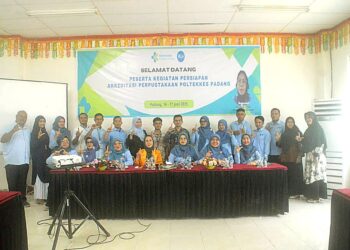 Poltekkes Kemenkes Padang Tingkatkan Mutu Layanan Perpustakaan Lewat Workshop
