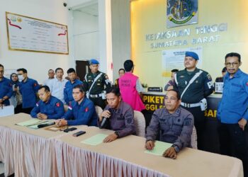 Rugikan Negara Hingga Rp2,7 M, Kejati Sumbar Tahan Mantan Dirut Perumda PSM