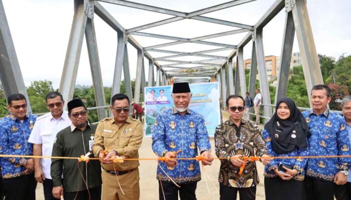 100 Hari Kepemimpinan Mahyeldi- Vasco, Lima Jembatan Strategis Senilai Rp30,7 Miliar Diresmikan