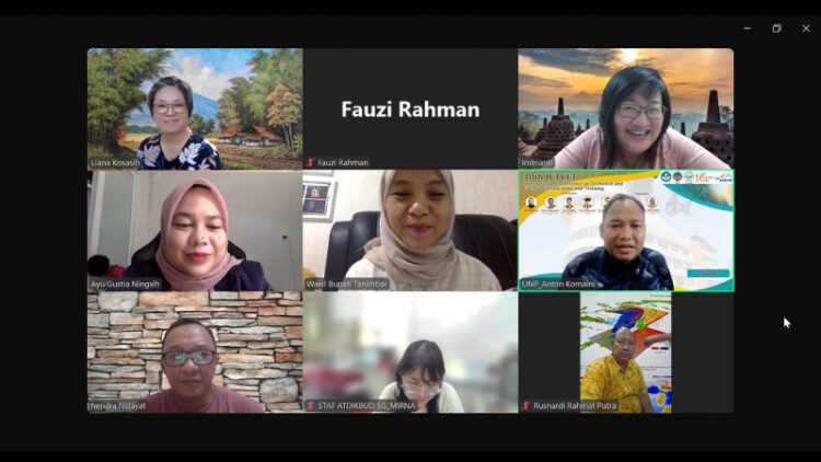 Universitas Negeri Padang (UNP) terus memperkuat posisi internasionalnya melalui penjajakan kolaborasi penelitian bersama National University of Singapore (NUS), perguruan tinggi ternama yang saat ini menempati peringkat ke-8 dunia dan peringkat ke-2 di Asia.IST