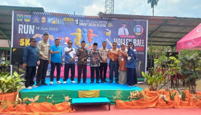 Semarak OSIS Cup I SMKN 1 Solok Selatan Diikuti Ratusan Pelajar