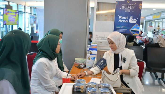 Pemudik Puas, Posko Arus Balik BUMN di BIM Disambut Hangat Warga Perantauan