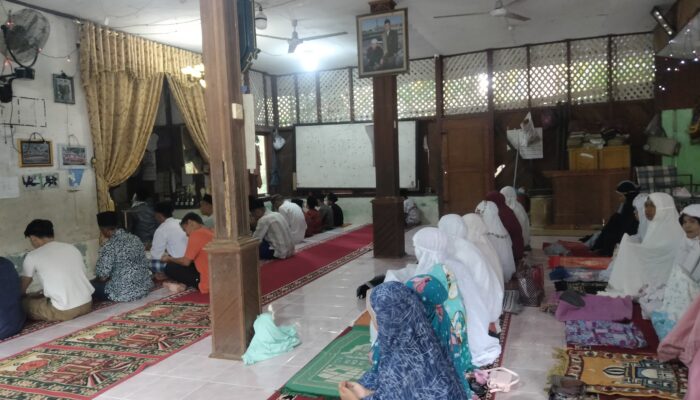 Jemaah Syattariyah Padang Pariaman Gelar Salat Iduladha