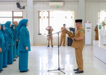 Bupati Kukuhkan TP PKK Pasaman, Dorong Wujudkan Keluarga Sejahtera