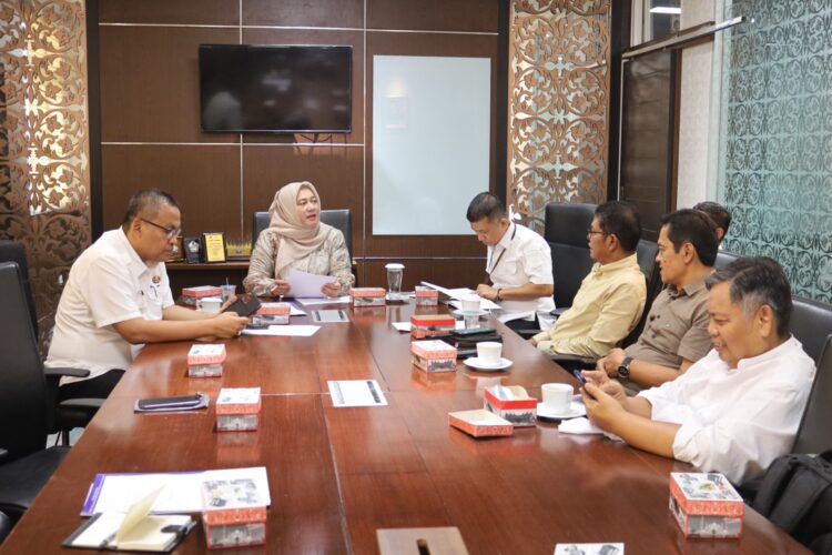 Rapat Komisi I DPRD Sumbar dengan Timsel Calon Anggota KPID periode 2025-2028. IST