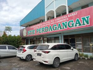 STIE Perdagangan
