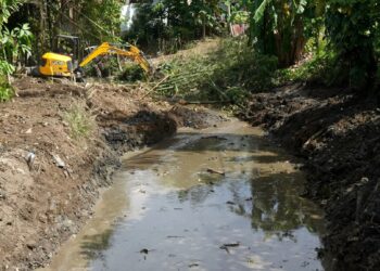 Usai Dikunjungi Wali Kota Fadly Amran, Sungai Pampangan Langsung Dikeruk