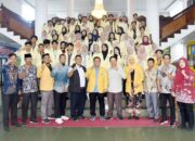 69 Mahasiswa KKN Tematik UNP Serah Terima dengan Pemko Pariaman