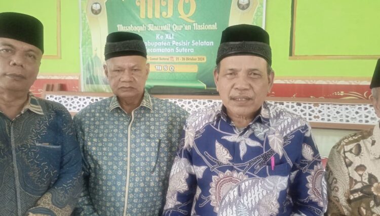 Ketua Kerapatan Adat Nagari (KAN) Surantih, Jamalus Dt. Bandaro Itam, menegaskan pentingnya memastikan akses pendidikan bagi anak-anak di Nagari Surantih, agar mereka tidak gagal menempuh pendidikan di kampung halamannya sendiri. OKIS