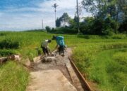 Pembangunan Jalan Usaha Tani Pasamayan Banyak Jorong Jambu Nagari Batipuah Ateh