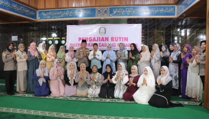 Bhayangkari Cabang Pasaman Gelar Pengajian Rutin,Tingkatkan Keimanan dan Ketakwaan