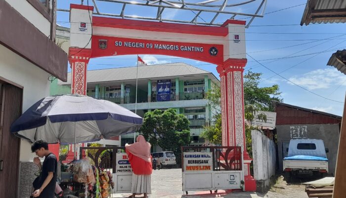 Wako Bukittinggi Minta Kadis Pendidikan Ganti Warna Gedung Sekolah