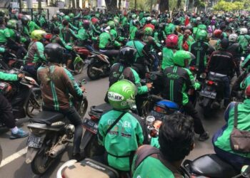 Driver Ojol Gelar Unjuk Rasa di Jakarta, Tuntut Potongan Aplikasi Turun Jadi 10 Persen