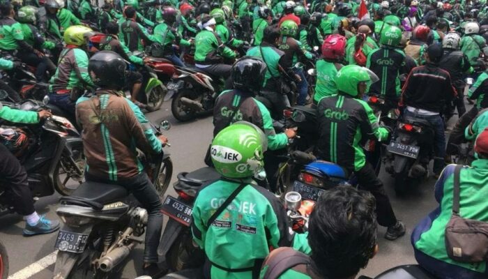 Driver Ojol Gelar Unjuk Rasa di Jakarta, Tuntut Potongan Aplikasi Turun Jadi 10 Persen