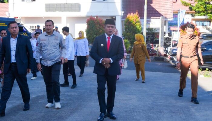 Bupati Solok Hadiri Upacara Hari Bhayangkara ke-79