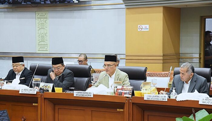 Komisi VIII Setujui Tambahan Anggaran 1,19 Triliun untuk Program Sekolah Rakyat