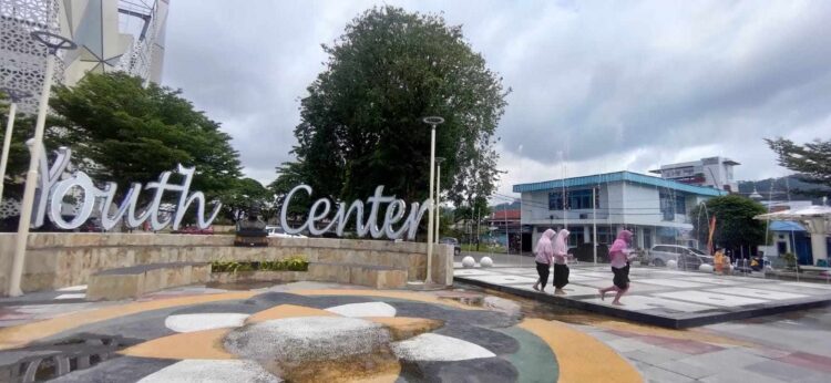 Gedung Youth Center salah satu penghasil PAD dari Dinas Pariwisata Kota Padang. Dana
