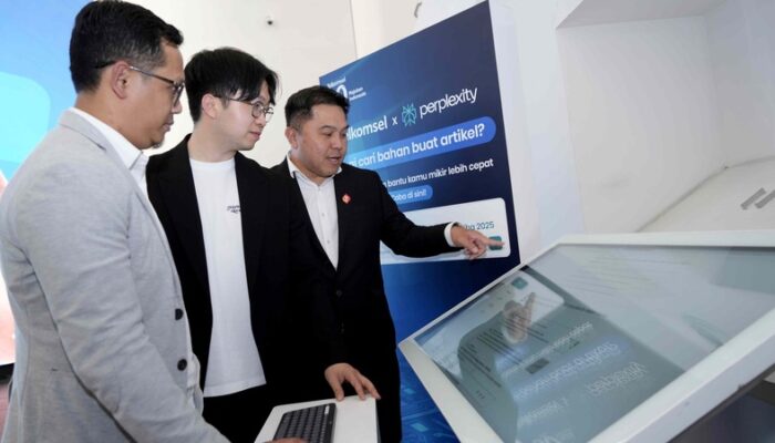 Hadirkan Bundling Konektivitas & AI Pertama di Indonesia, Telkomsel dan Perplexity Jalin Kolaborasi Strategis