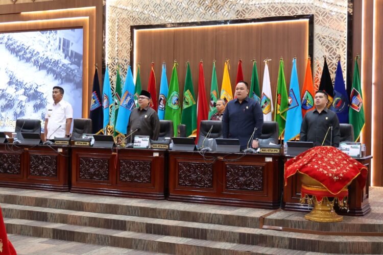 Rapat paripurna DPRD Sumbar. IST