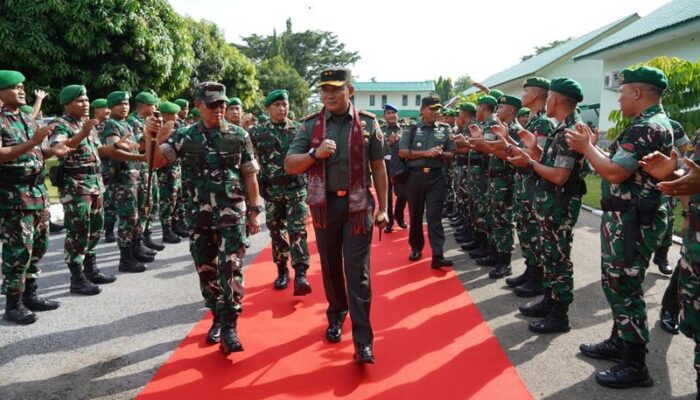 Pangdam I/Bukit Barisan Apresiasi Kinerja Prajurit Korem 032/Wirabraja