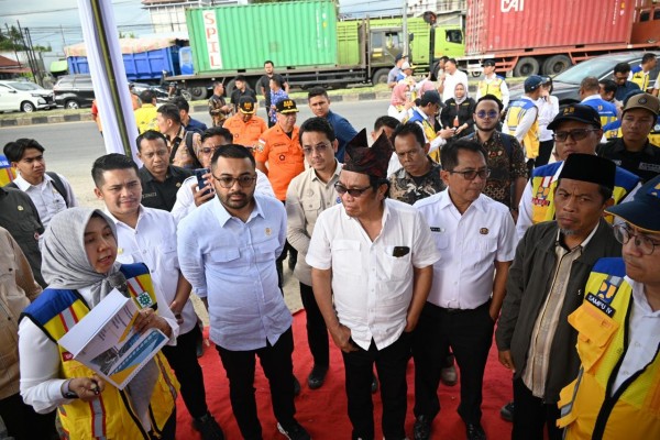 Kunjungan Kerja Spesifik Komisi V DPR RI ke Kota Padang. IST