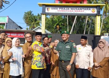 Dandim 0308 Pariaman Jadi Irup Perdana, Buka MPLS di SMA Praja Nusantara Sumbar
