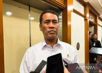 Mentan Pastikan Operasi Pasar bersama Bulog Tekan Harga Beras