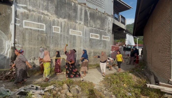 Dosen ST Bhinneka Teliti Makna Filosofis Ritual Basarang di Nagari Kasang