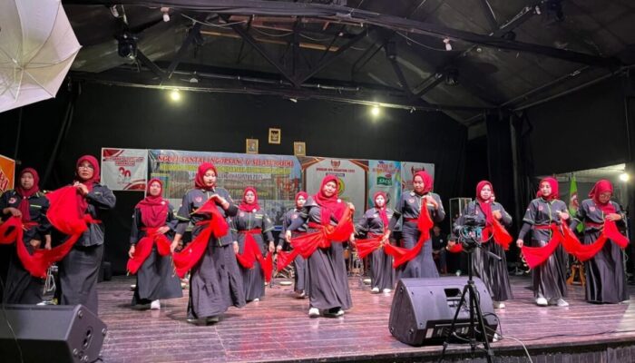 Ratusan Pedagang Bakso se-Sumbar Gelar Silaturahmi di Padang Panjang