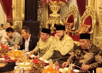 Tamu ICCN Dijamu Makan Bajamba