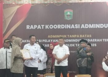 Tepat Waktu Pelaporan Buku Pokok Pemakaman, Nagari Salimpek Raih Peringkat 2