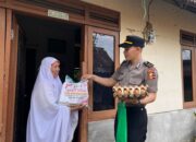 Siswa SIP Sepria Jaya Asmanto Gelar Bakti Sosial, Bagikan Sembako di Padang Panjang